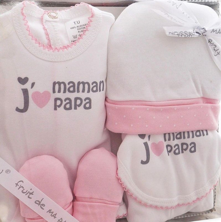 Coffret Naissance 5 Pièces en 100% Coton « J'aime Maman Papa »